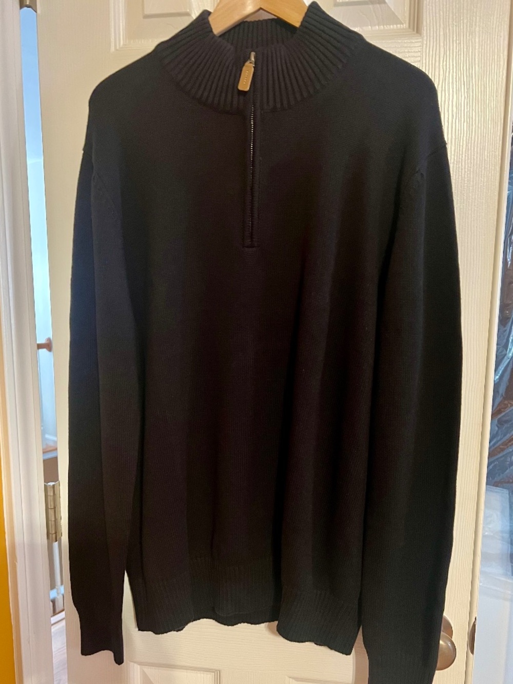 Men’s sweater